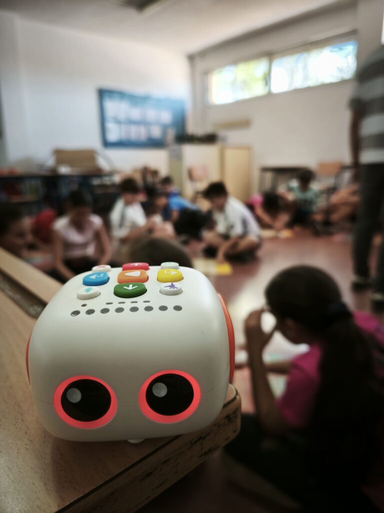 Robótica educativa para desarrollar el pensamiento computacional