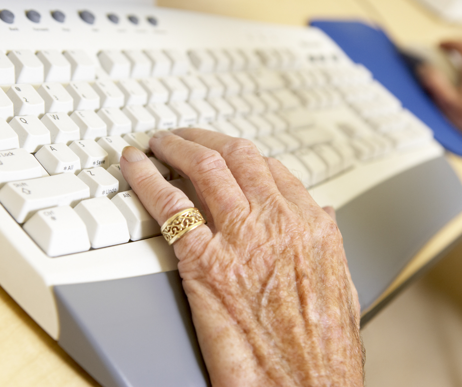 Formación a la ciudadanía para facilitar los trámites online con las administraciones públicas