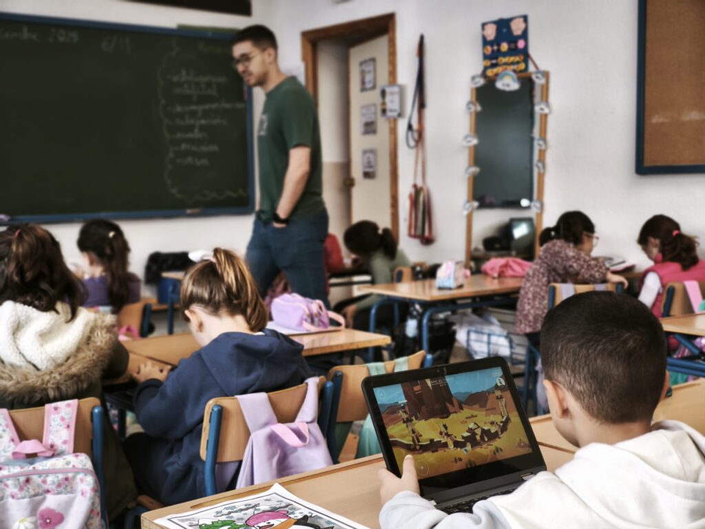 La educación computacional y la formación en ciberseguridad, dos puntos clave para la capacitación digital en las edades más tempranas