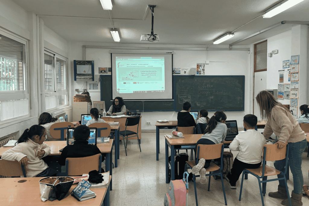 Adquirir competencias digitales, un aspecto fundamental para el desarrollo social y económico en la actualidad