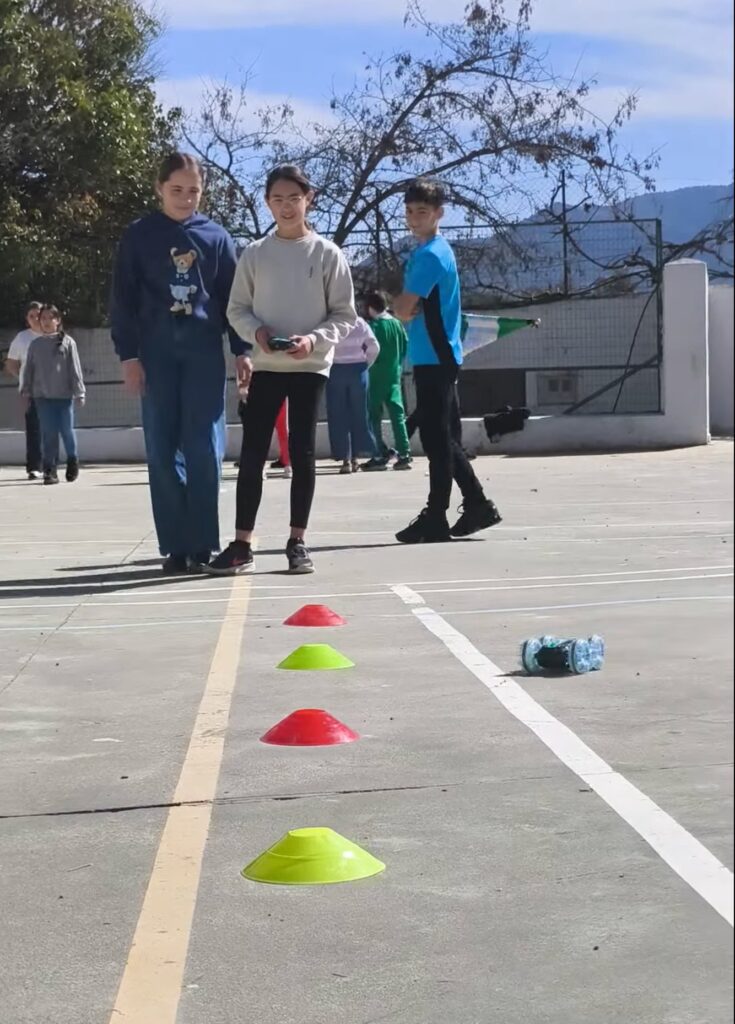 Pilotaje de drones, mucho más que un juego de niños