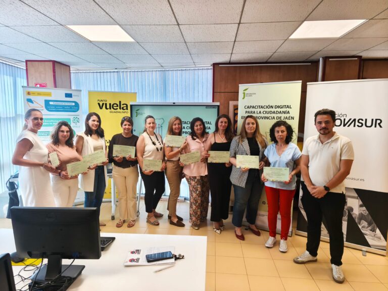 Entrega de diplomas en Mengíbar